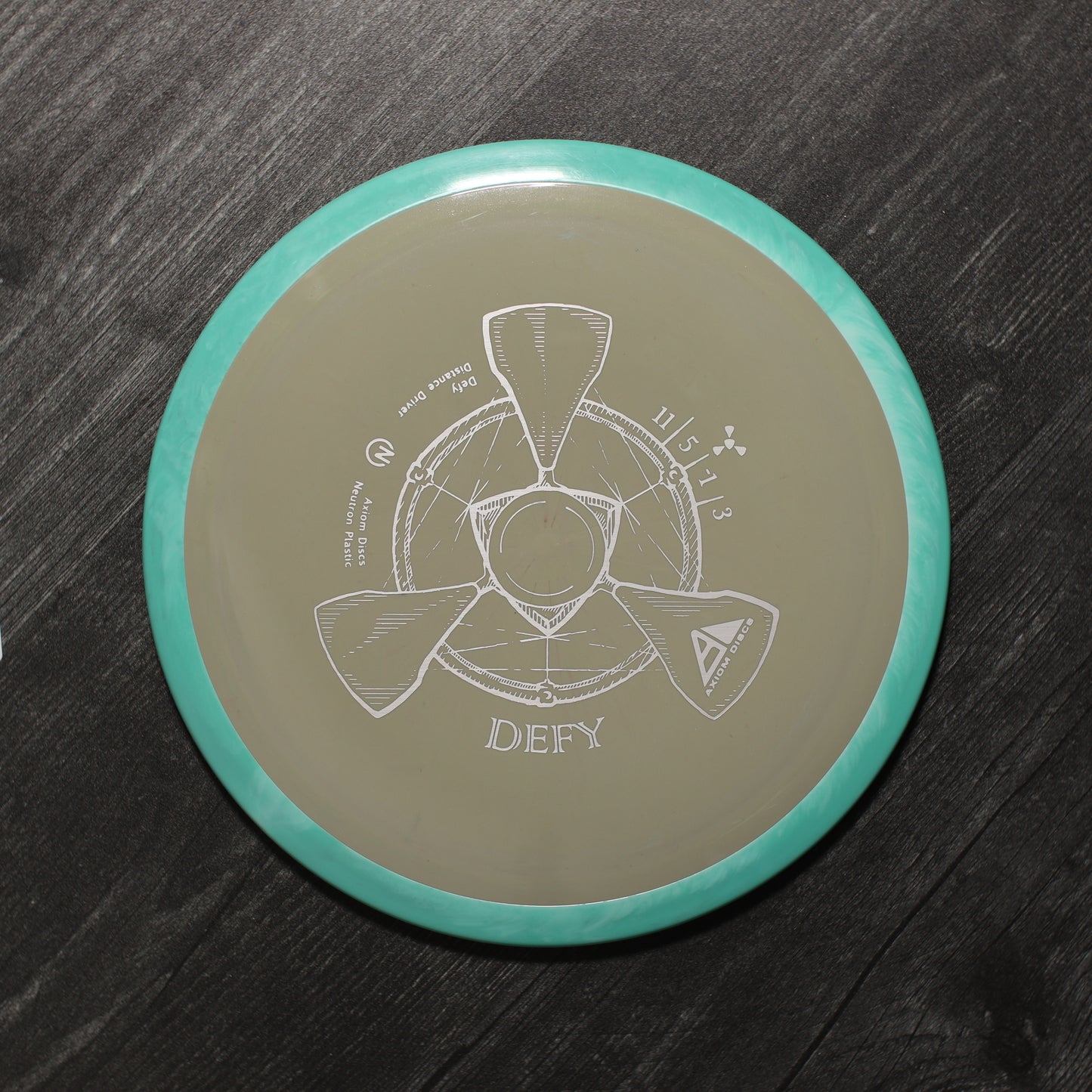 Axiom Neutron Defy (Stock)